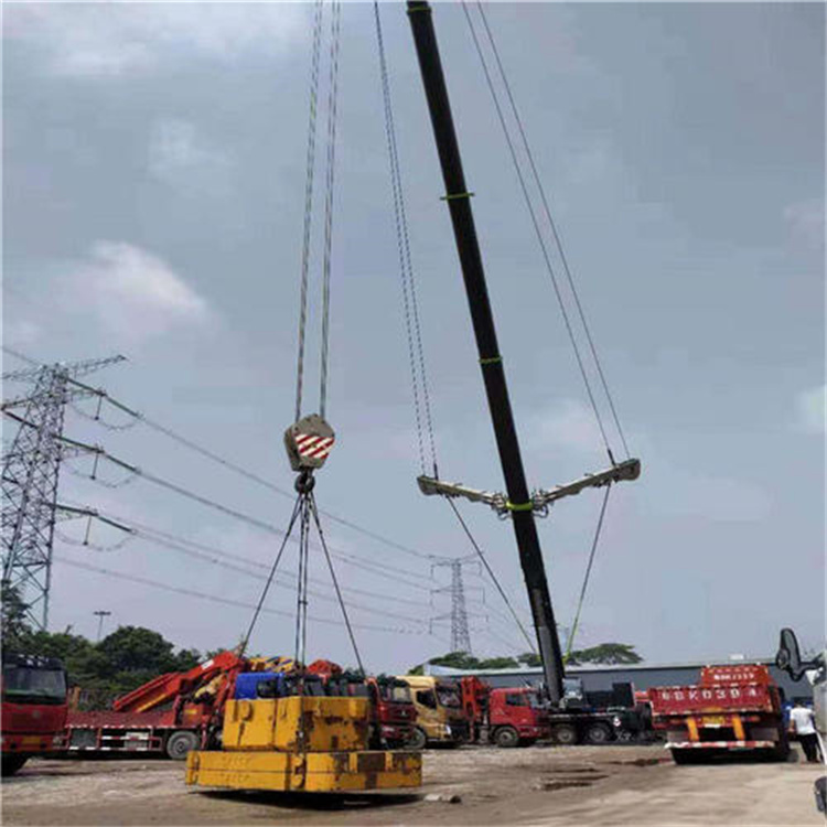 王下乡风电设备吊装