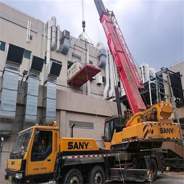 王下乡一百吨吊车吊臂多长